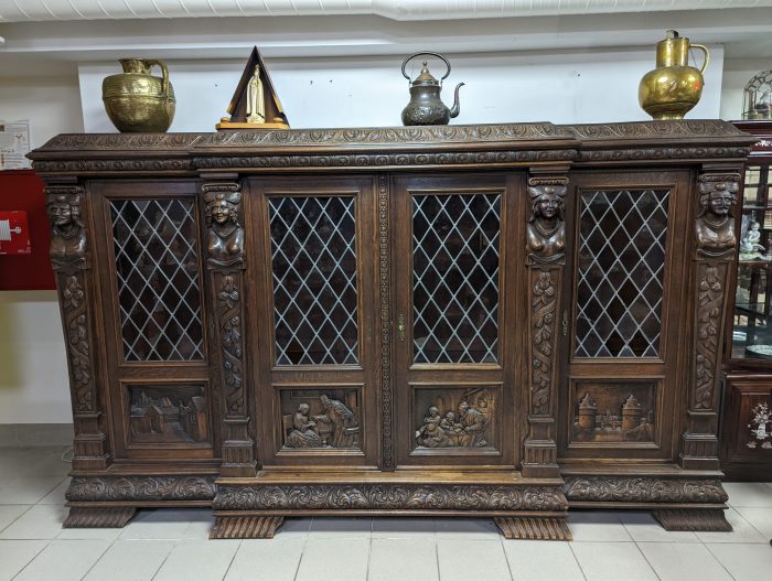 raamatukapp/ Renessanss