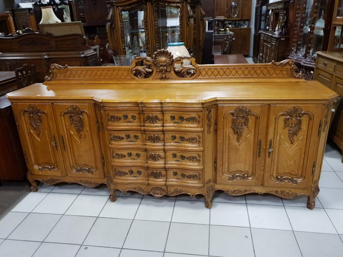 Servant Louis XV stiil