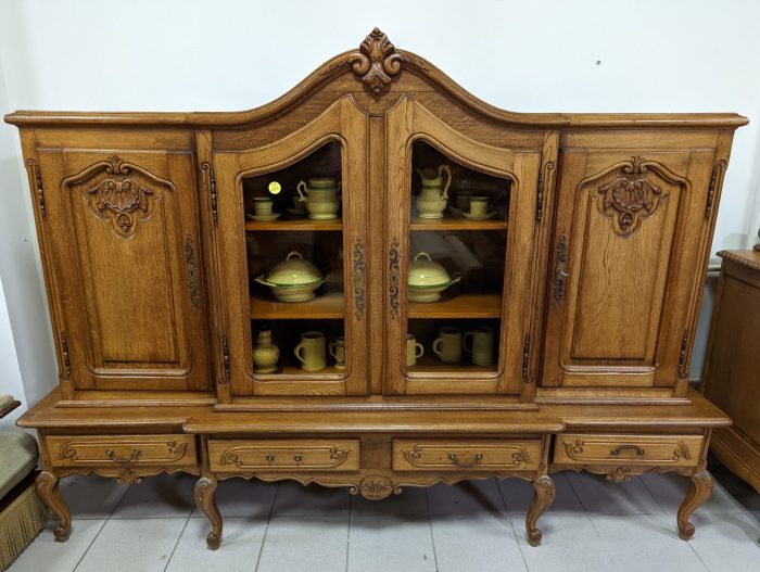 Puhvetkapp/ Louis XV