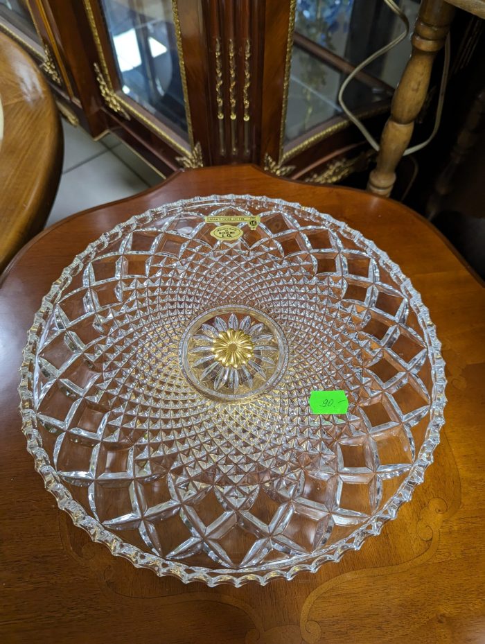 Kristalli kakkuteline