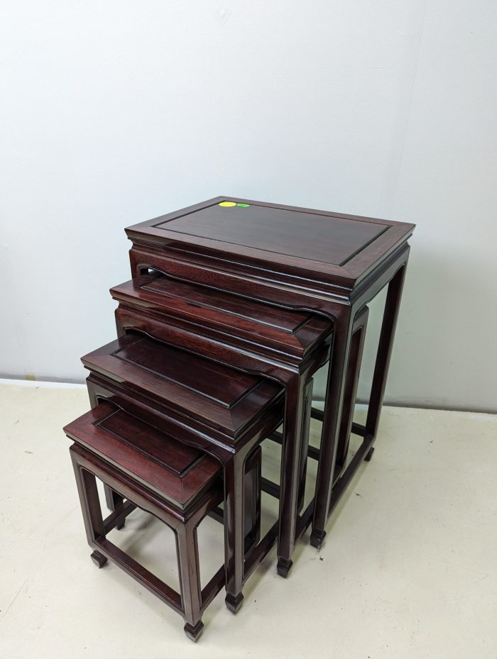 Tables 4 pcs