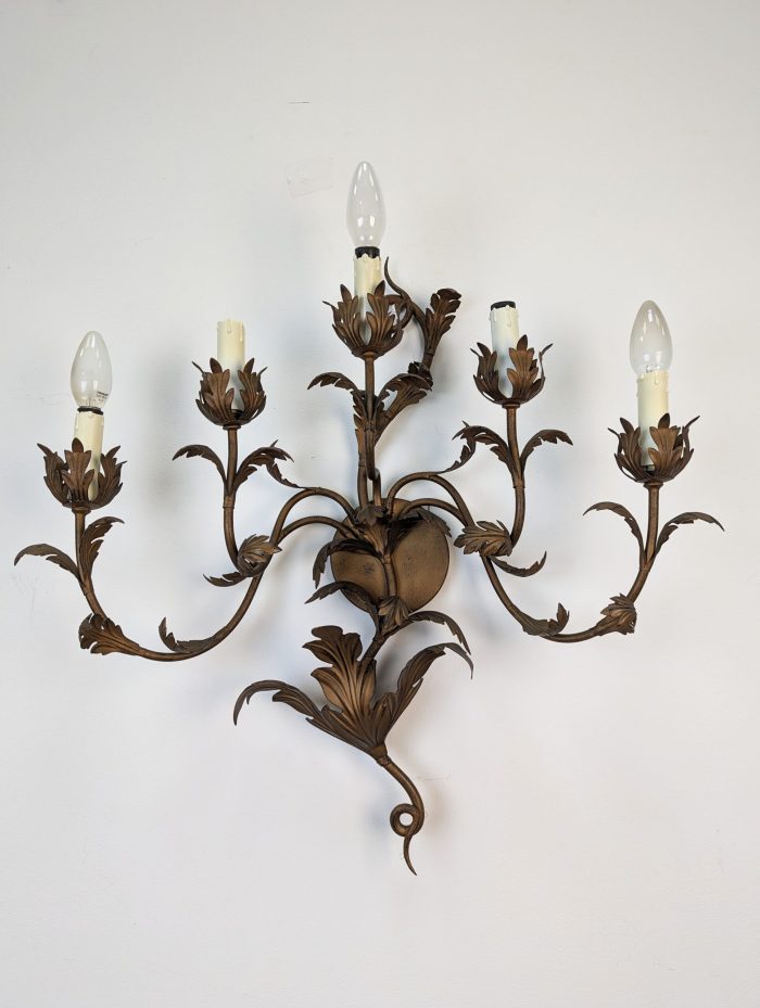 Rokokoo stiilis seinalamp