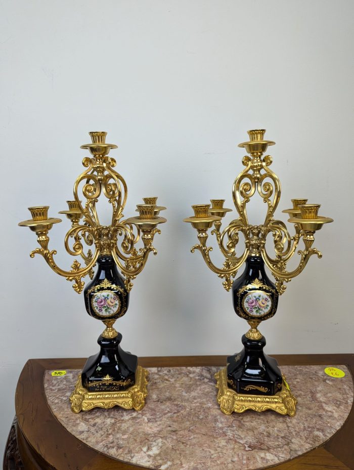 Limoges küünlajalg