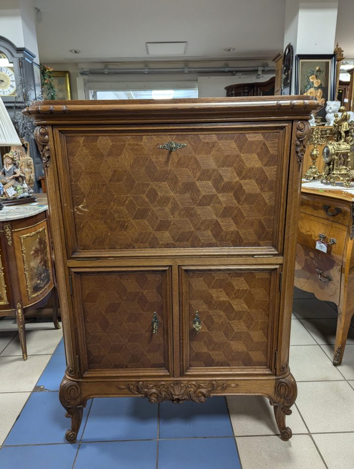 Baarikapp Louis XV stiilis