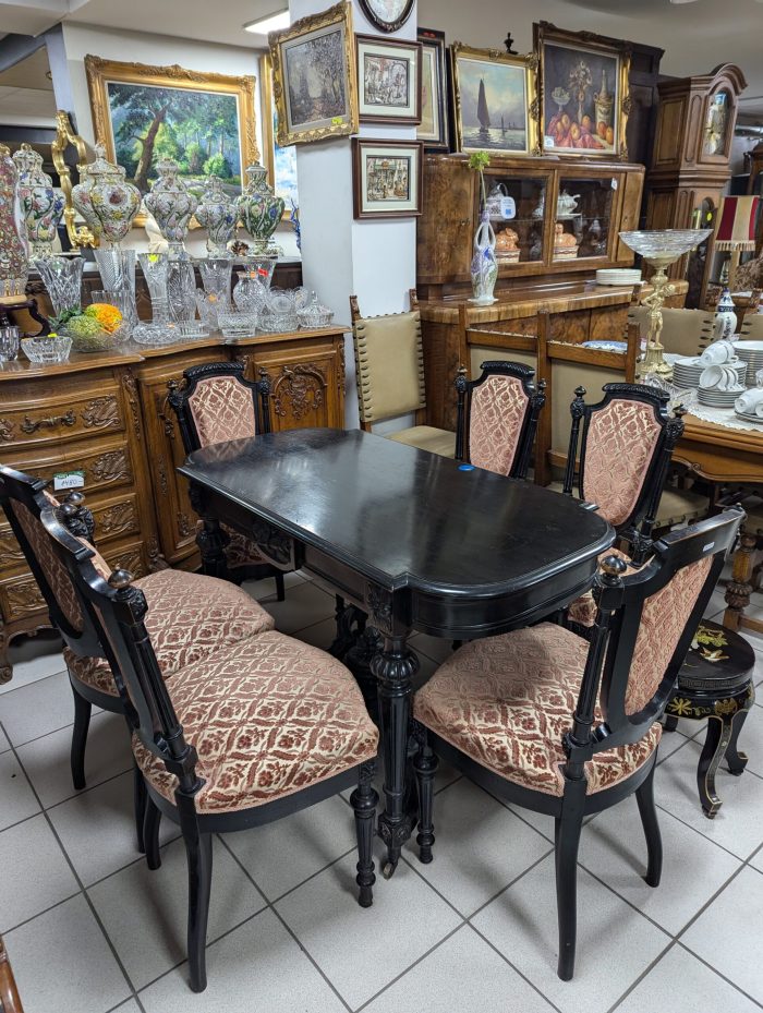 Napoleon III stiilis laud ja 6 tooli