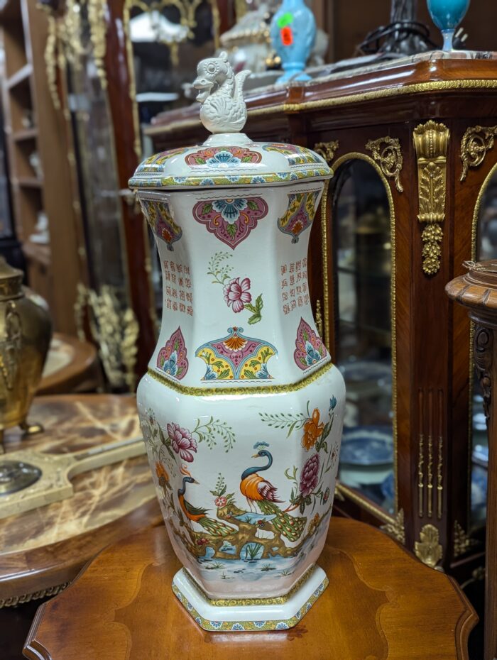 Oriental vase