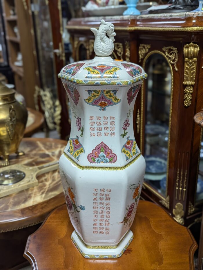 Oriental vase - Image 5