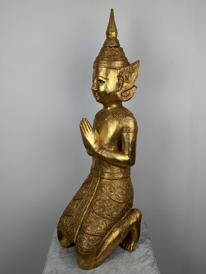 Wooden statue - Image 6