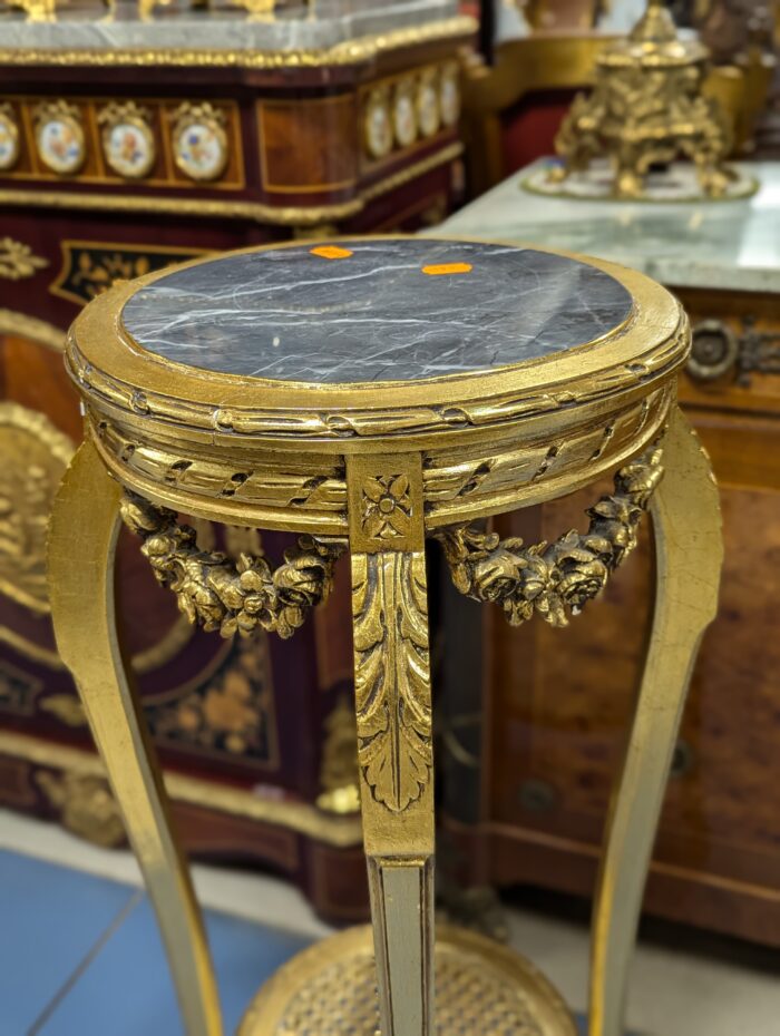 Louis XVI style pedestal - Image 5