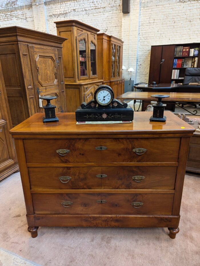 Biedermeier style chest of drawers