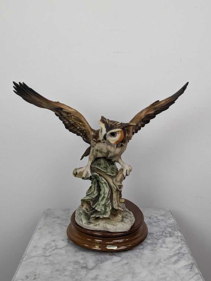 Giuseppe Armani owl sculpture - Image 3