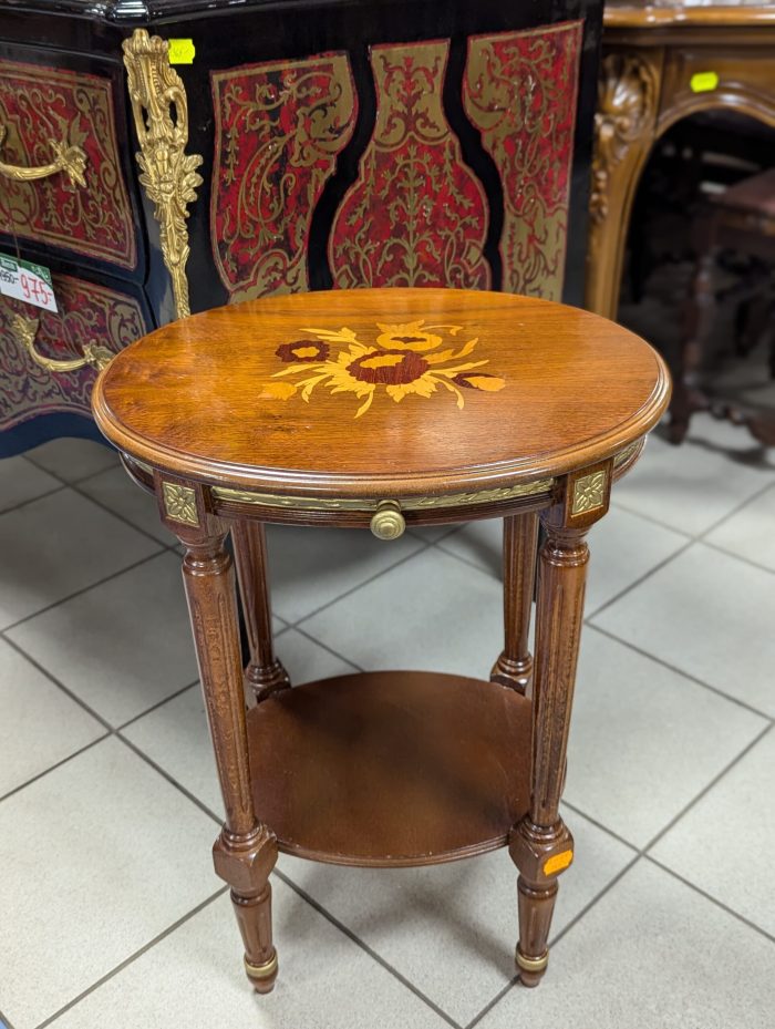 Louis XVI stiilis laud