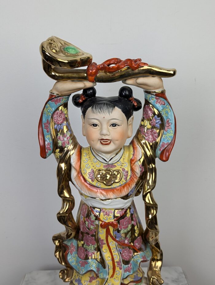 Ruyi, the Portselani blessing figure - Image 3