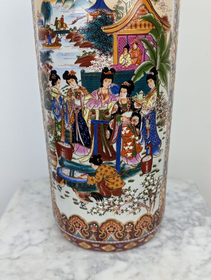 Oriental vase - Image 3