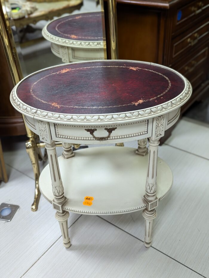 Louis XVI style table/ pedestal - Image 3