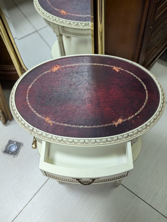 Louis XVI style table/ pedestal - Image 5