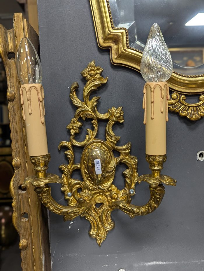 Seinalamp rokokoo stiilis