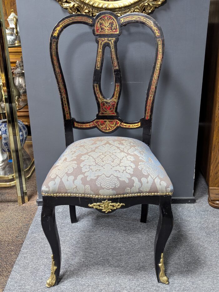 Napoleon III style chair