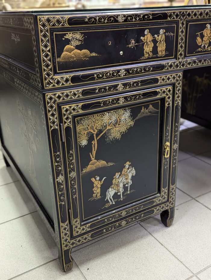 Oriental desk and two chairs - Image 8