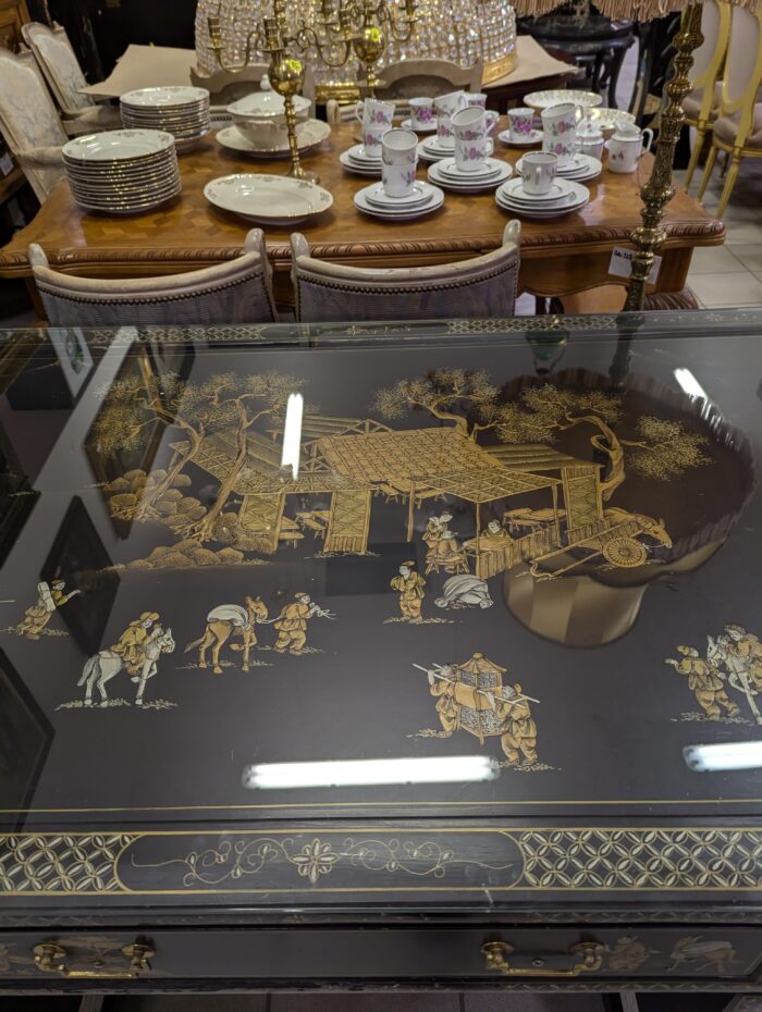 Oriental desk and two chairs - Image 11