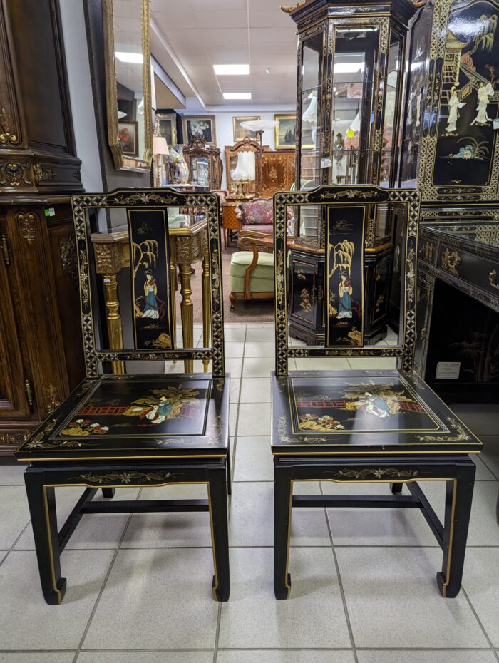 Oriental desk and two chairs - Image 14