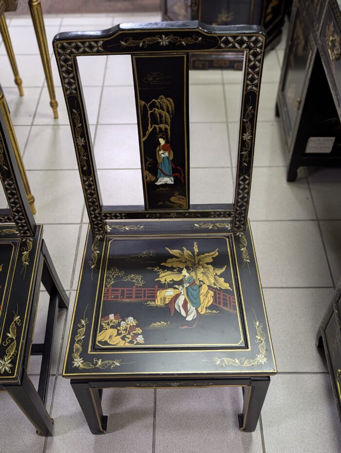 Oriental desk and two chairs - Image 16