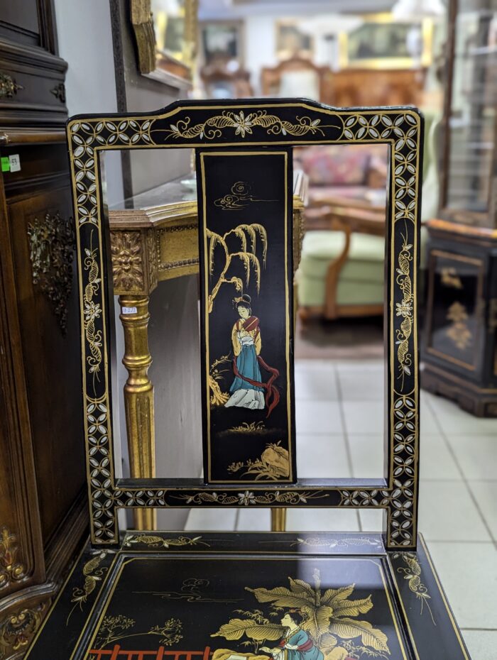 Oriental desk and two chairs - Image 17