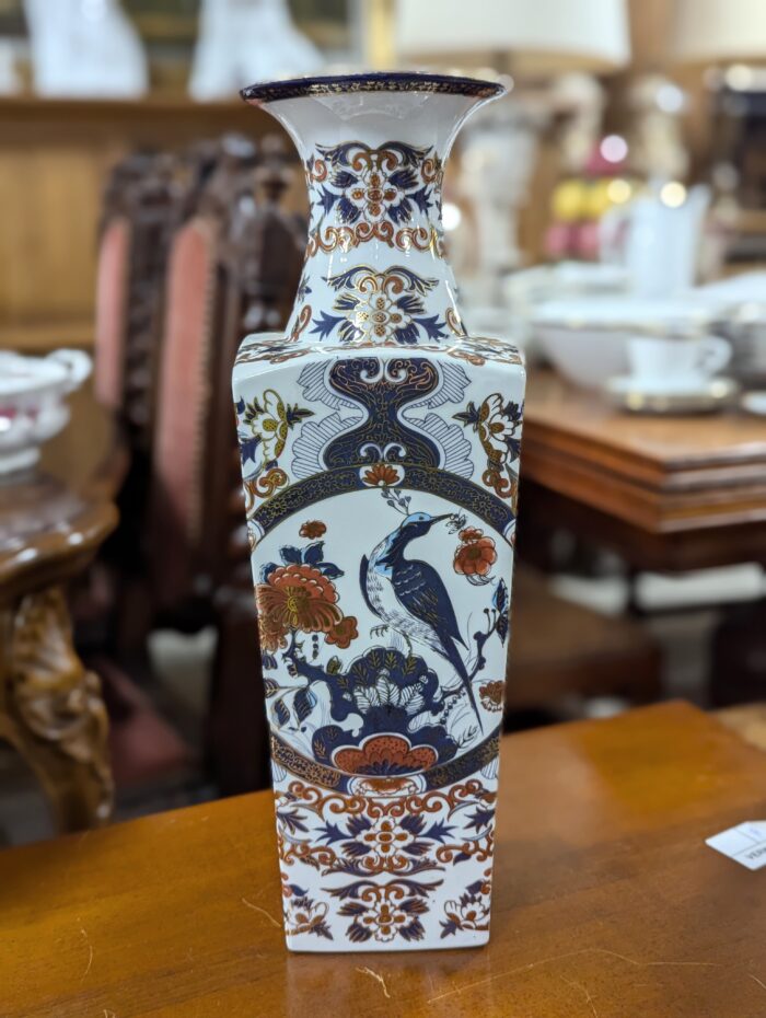 Vase - Image 3