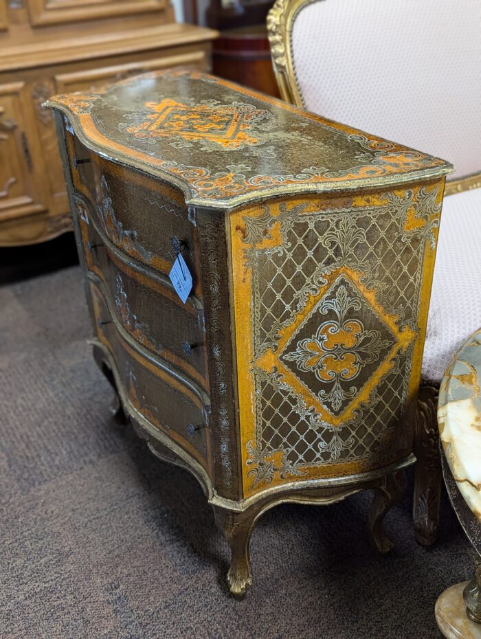 Florentine style chest of drawers - Image 6