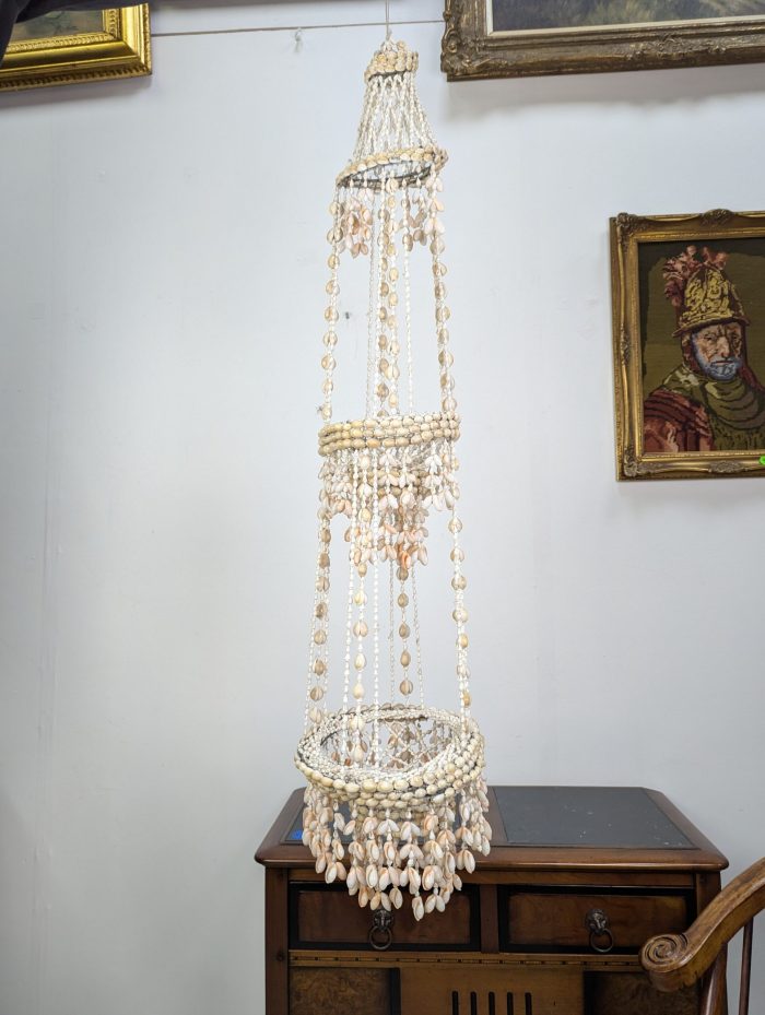 Vintage käsitöökarpidest rippdekoor