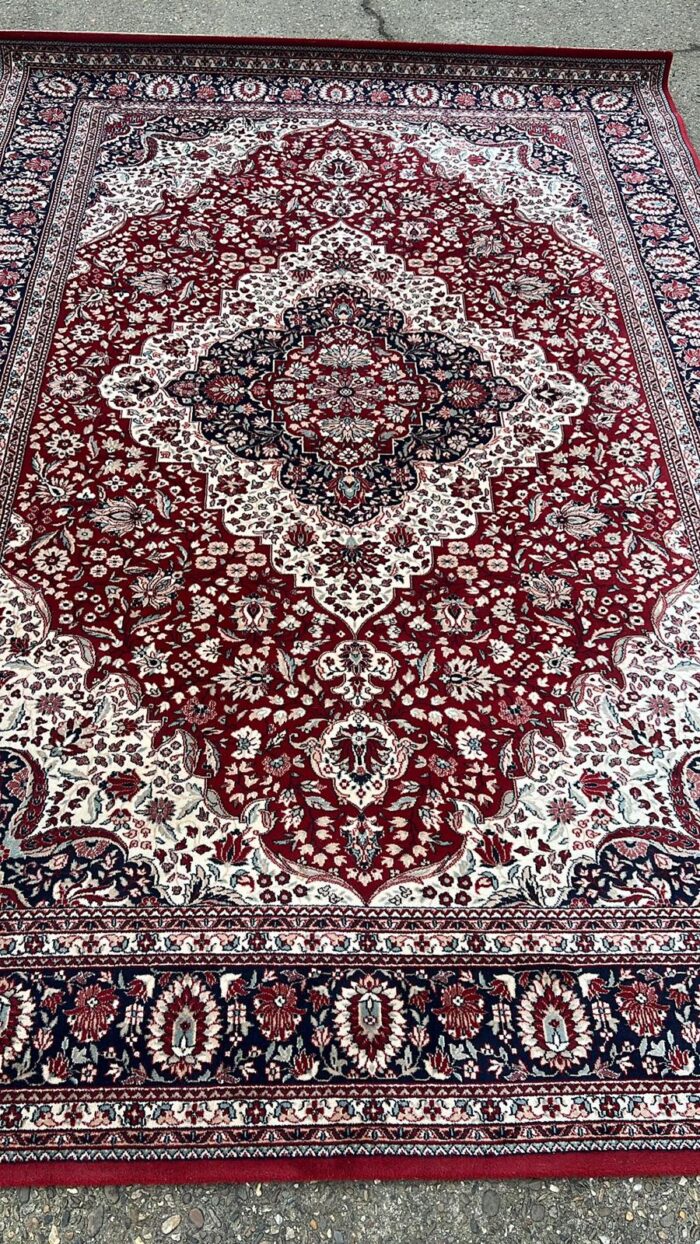 Käsitsi viimistletud Belgia villavaip 200x300