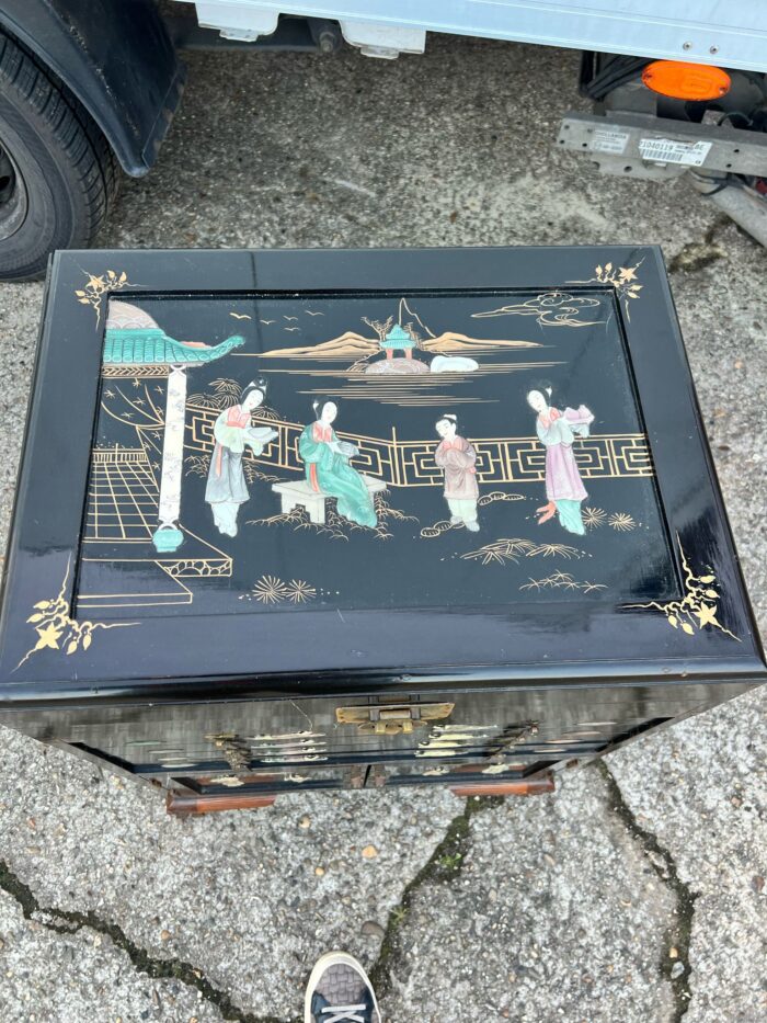 Chinoiserie stiilis ehtekummut - Image 4