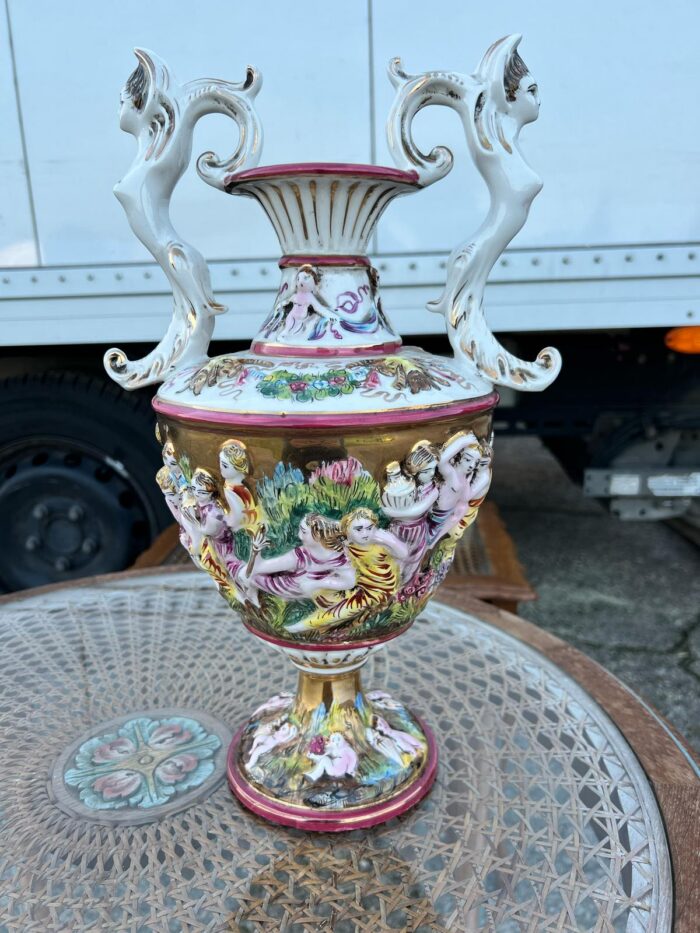 Ваза Capodimonte