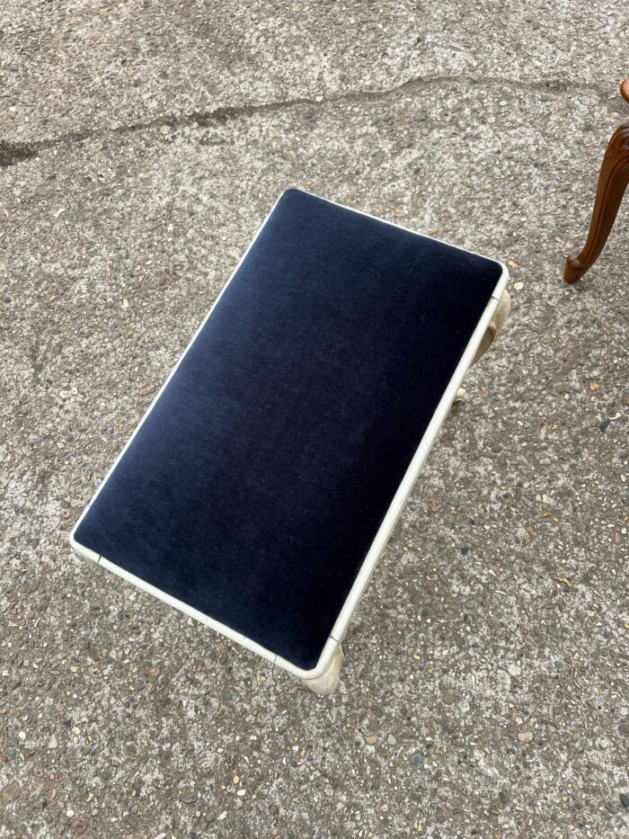 Rokokootyylinen penkki - Image 3