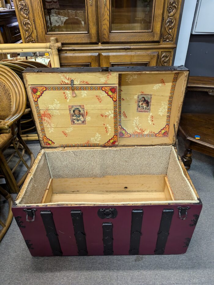 Travel Chest - Image 4