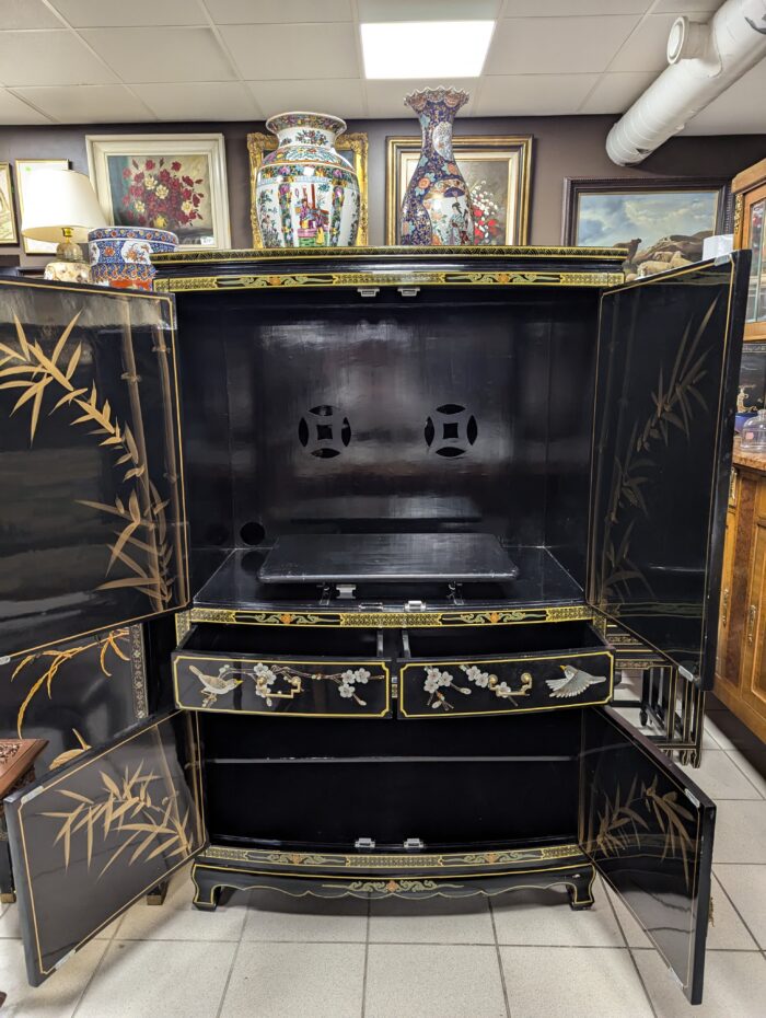 Chinoiserie style cabinet - Image 6