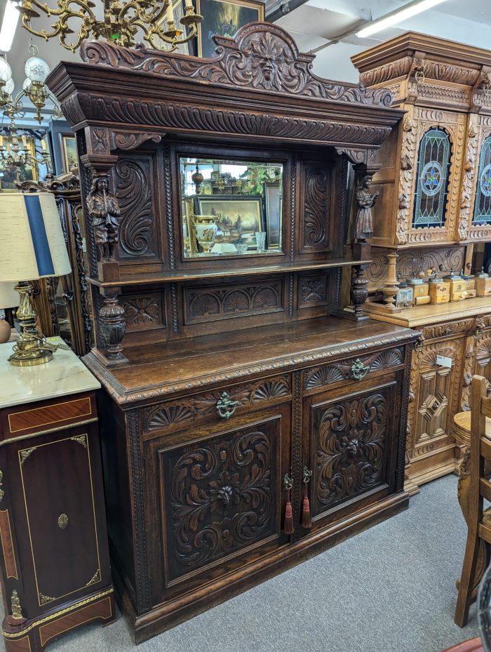 Puhvetkapp renessansi stiilis