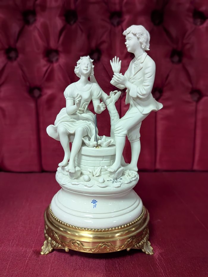 Biskviitportselanist kuju