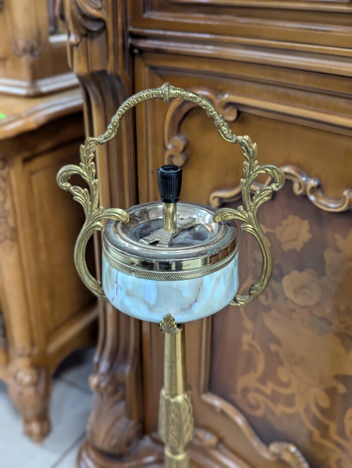 Ashtray - Image 3