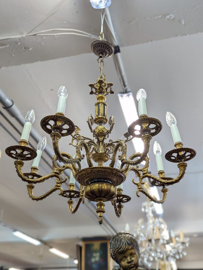 Pronksist ampiirstiilis lühter