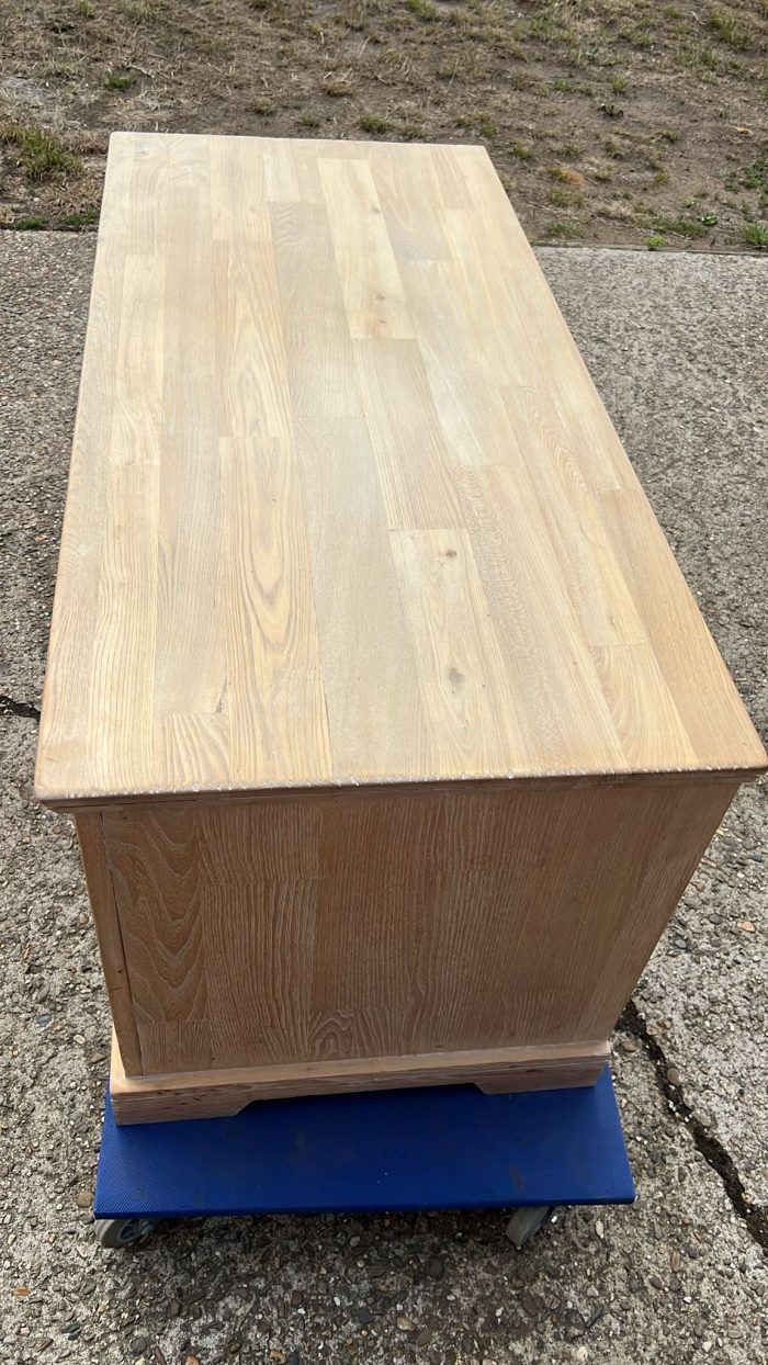 TV stand - Image 4