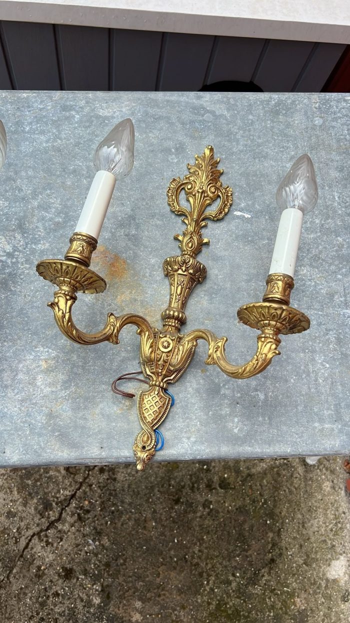 Wall lamp