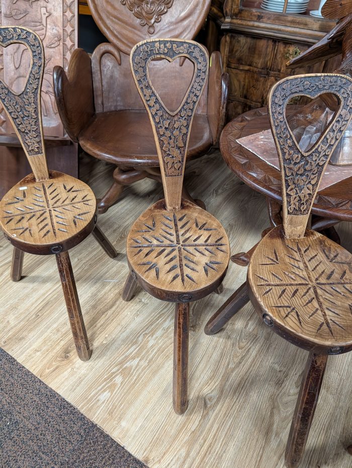 Chair - Image 3
