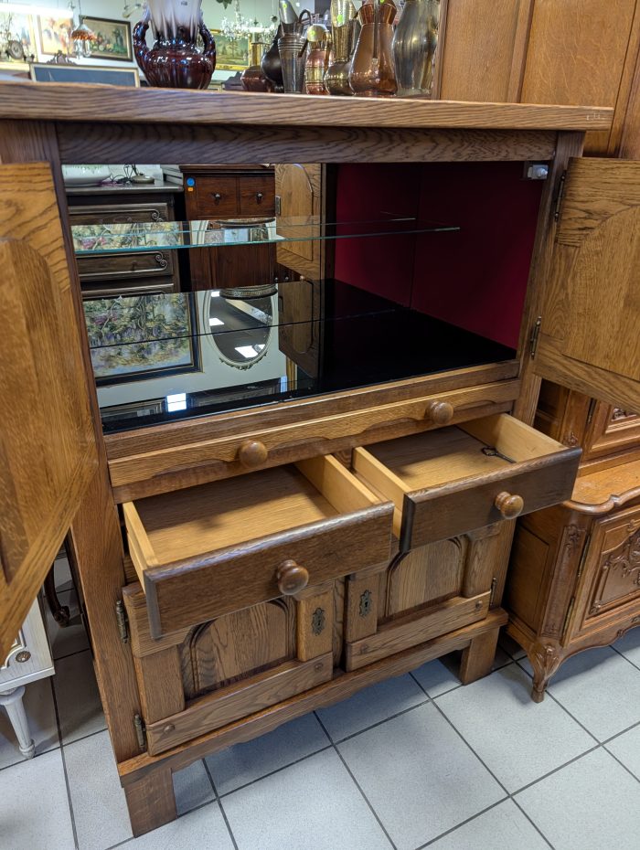 Bar cabinet with lighting - Image 4