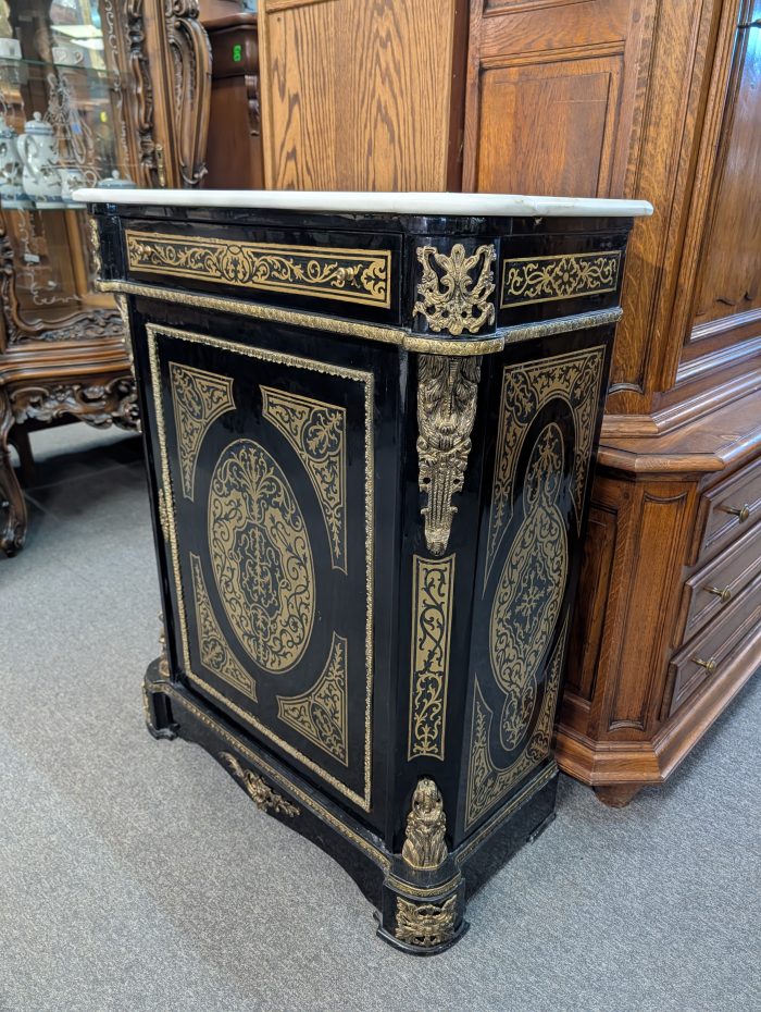 Napoleon III stiilis kummut - Image 5