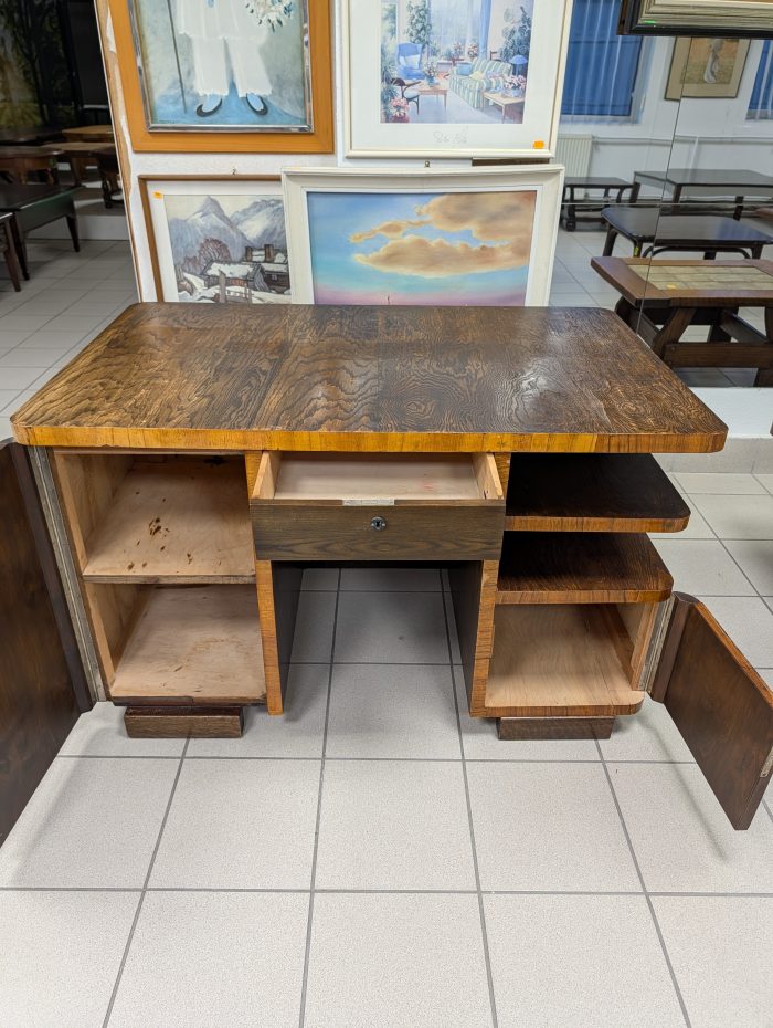 Funk style desk - Image 7