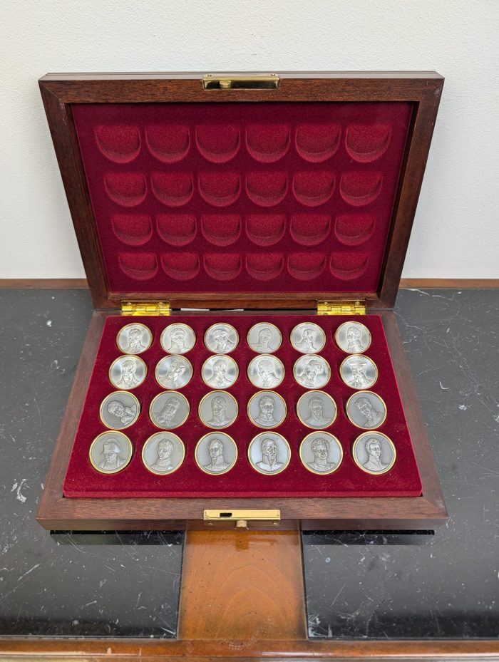 "Waterloo Lahing" kabenuppude komplekt