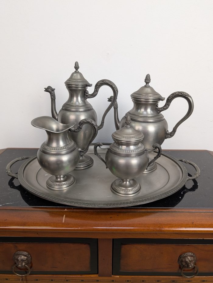 Teeserviis kandikuga