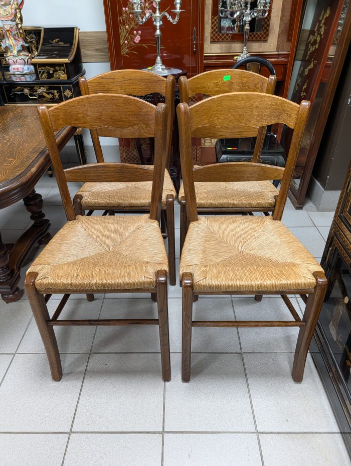 Комплект стульев 4шт