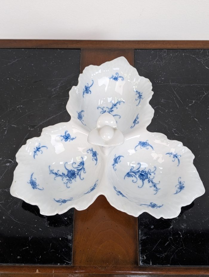 Поднос для сервировки